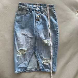 GUESS vintage denim skirt